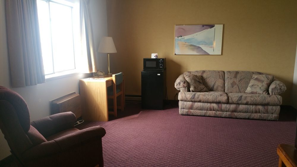 Travelodge By Wyndham Deer Lodge Montana Exterior photo